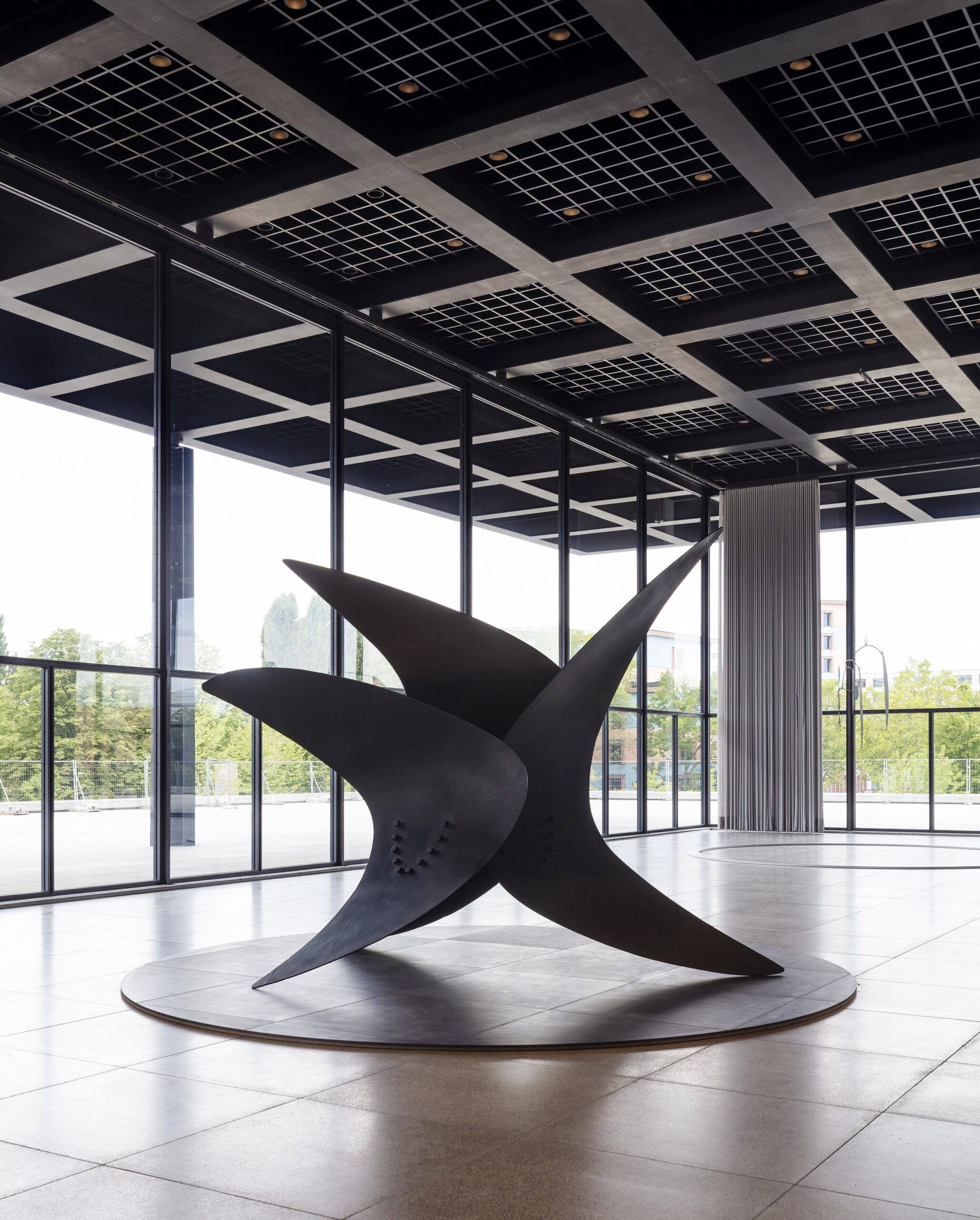 Ganz klein bis sehr groß: Alexander Calder in der Neuen Nationalgalerie Berlin