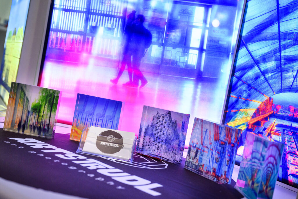 Wenn die Messe zum Kunstraum wird. NEUE ArT in Dresden