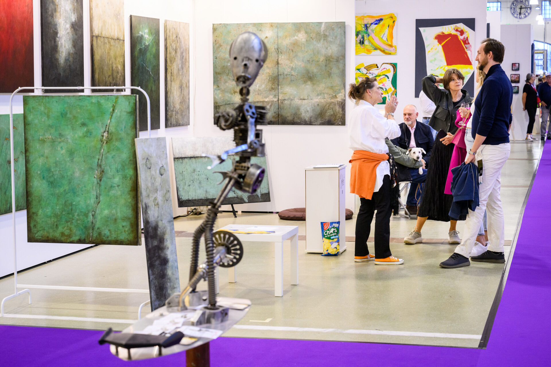 Wenn die Messe zum Kunstraum wird. NEUE ArT in Dresden