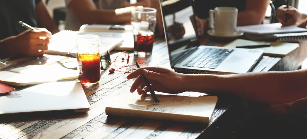 Sie möchten Kunst auf NeoArtBase in einen neuen Blickpunkt rücken